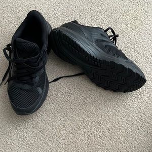 Women’s Saucony Cohesion 14 shoes, size 9.5